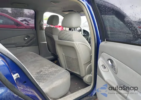 2005 Chevrolet Malibu Ls from USA, damaged, VIN 1G1ZT54885F261384